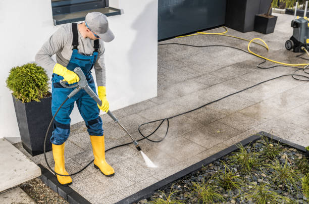 Pressure Washing Services for Businesses in Mosinee, WI